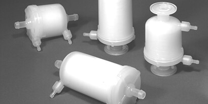 Polyamidista valmistettuja komponentteja
