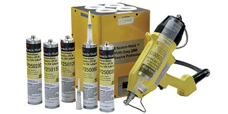 3M Scotch-Weld™ ‑PUR-liimat suurten pintojen laminointiin
