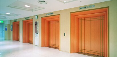 Teksturoidut ja luonnolliset design-kalvot sisätiloihin
