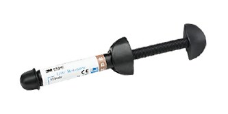 3M™ Filtek™ Z100 MP -täytemateriaali
