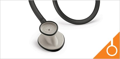 3M Littmann Lightweight -stetoskooppi valkoisella taustalla.

